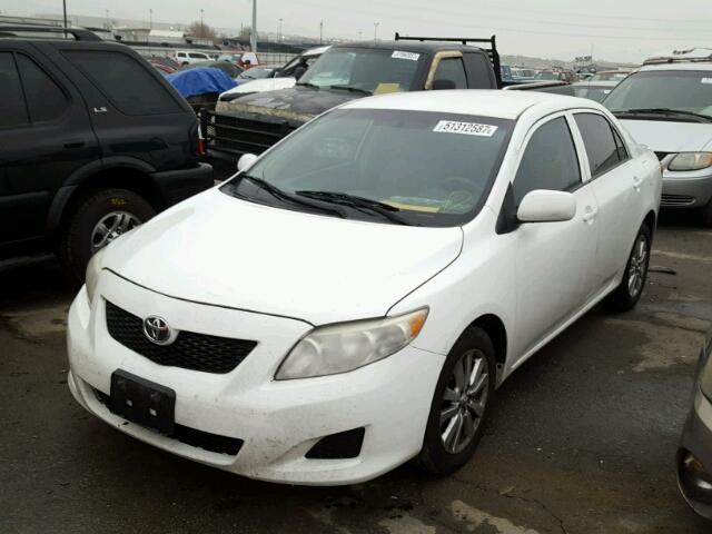 2T1BU4EE1AC399386 - 2010 TOYOTA COROLLA BA WHITE photo 2