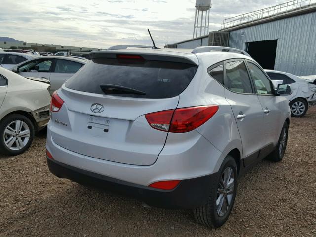 KM8JU3AG1FU049923 - 2015 HYUNDAI TUCSON LIM SILVER photo 4