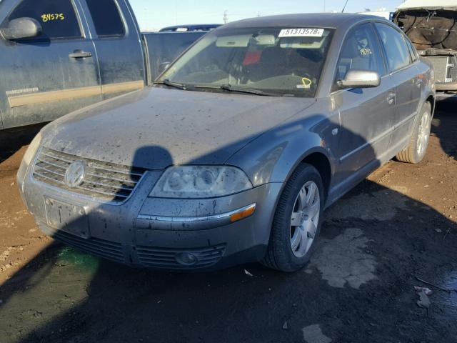WVWTH63B03P052102 - 2003 VOLKSWAGEN PASSAT GLX SILVER photo 2