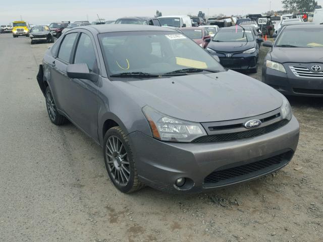 1FAHP3GN1AW208880 - 2010 FORD FOCUS SES GRAY photo 1
