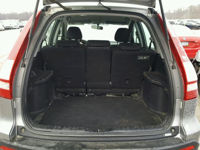 JHLRE48327C047556 - 2007 HONDA CR-V LX SILVER photo 9