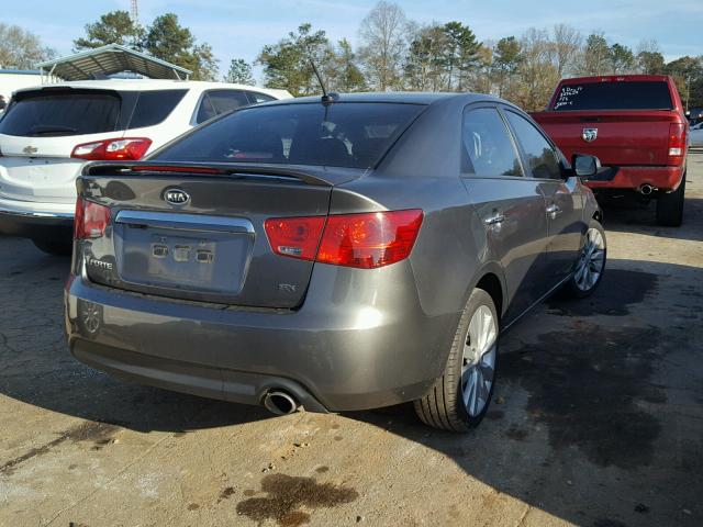 KNAFW4A30D5698897 - 2013 KIA FORTE SX GRAY photo 4