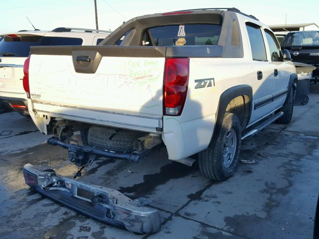 3GNEK12T14G114739 - 2004 CHEVROLET AVALANCHE WHITE photo 4