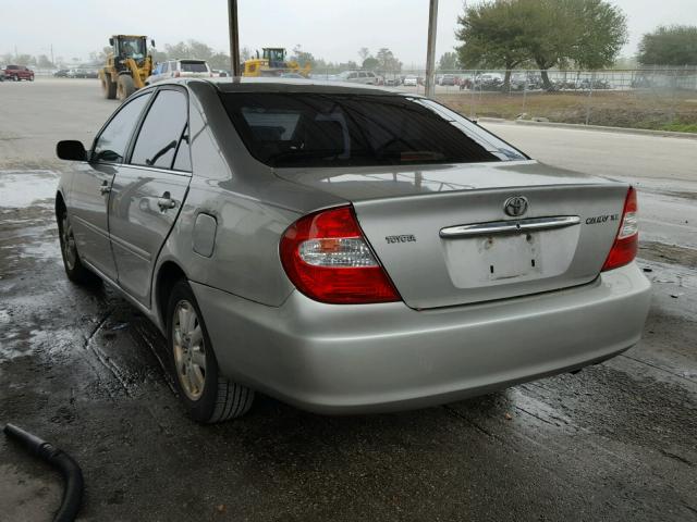 4T1BE30K93U675299 - 2003 TOYOTA CAMRY LE 银色 照片 3