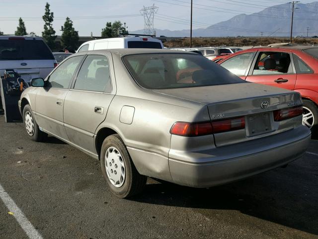 JT2BG22K9X0367254 - 1999 TOYOTA CAMRY LE TAN photo 3