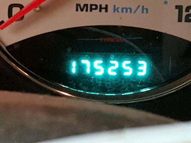 1J4GL58K93W729196 - 2003 JEEP LIBERTY LI BLUE photo 8