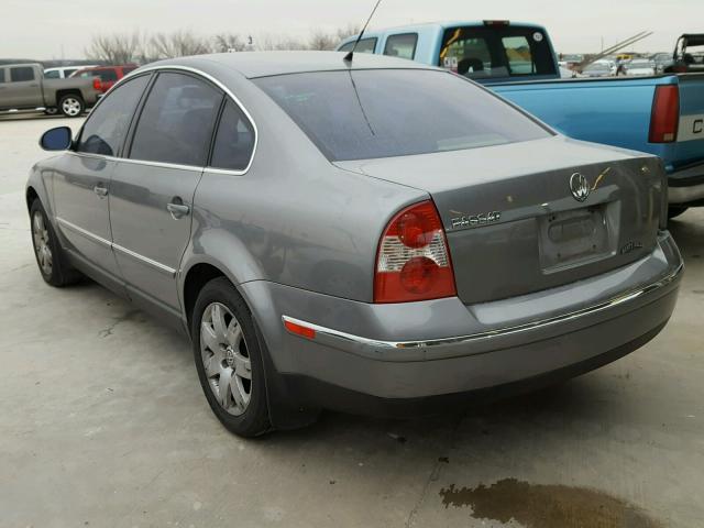 WVWAD63B95P026409 - 2005 VOLKSWAGEN PASSAT GLS GRAY photo 3