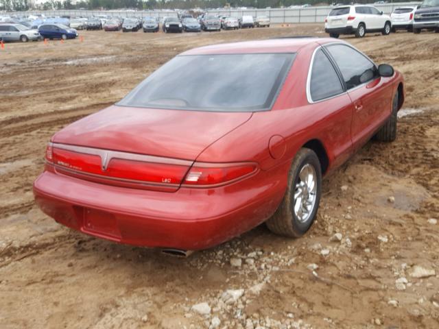 1LNFM92V7WY687379 - 1998 LINCOLN MARK VIII RED photo 4