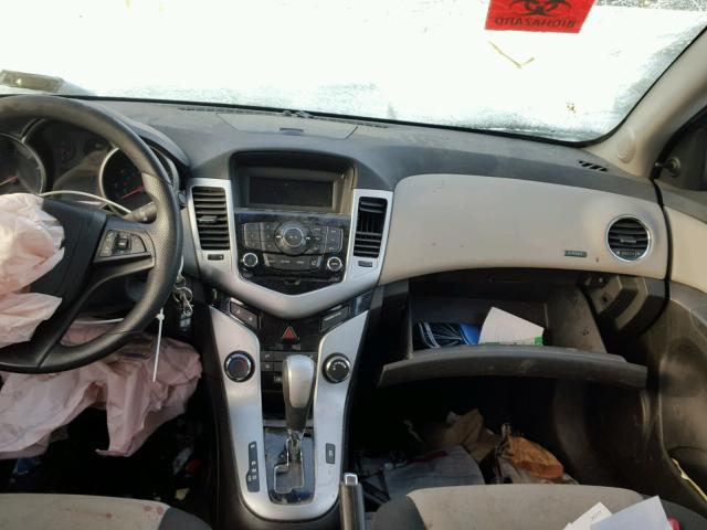 1G1PC5SH0B7149727 - 2011 CHEVROLET CRUZE LS BLUE photo 9