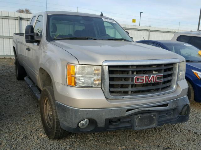 1GTHK296X7E602577 - 2007 GMC SIERRA K25 SILVER photo 1