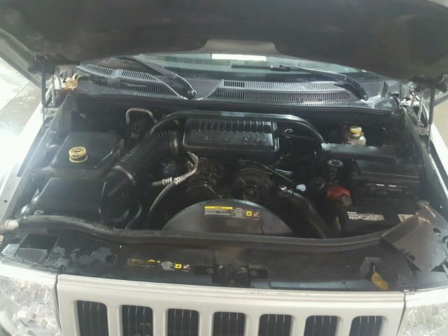 1J8HG48KX6C197304 - 2006 JEEP COMMANDER ვერცხლისფერი ფოტო 7