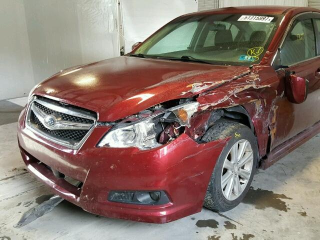 4S3BMBA6XC3019797 - 2012 SUBARU LEGACY 2.5 RED photo 9