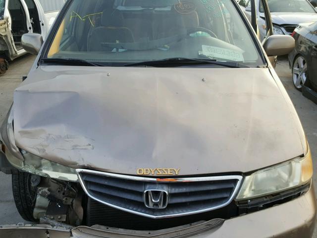 5FNRL18824B147085 - 2004 HONDA ODYSSEY EX GOLD photo 7