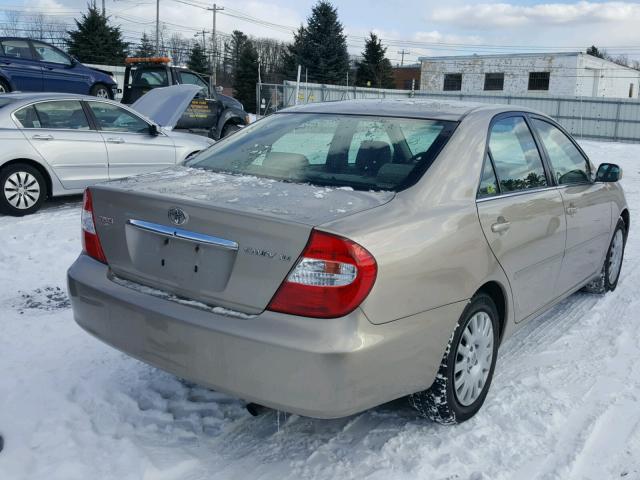 4T1BE30K64U292485 - 2004 TOYOTA CAMRY LE 金色 照片 4