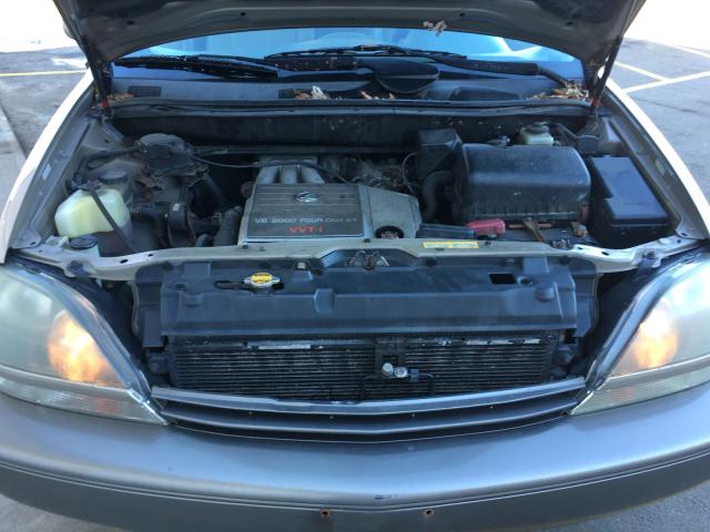 JT6GF10UXY0045309 - 2000 LEXUS RX 300 GOLD photo 9