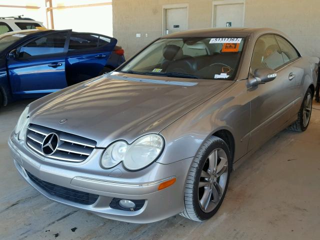 WDBTJ56J06F193746 - 2006 MERCEDES-BENZ CLK 350 SILVER photo 2