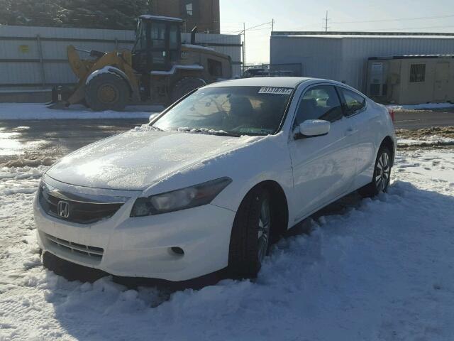 1HGCS1B36BA013676 - 2011 HONDA ACCORD LX- WHITE photo 2