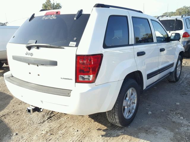 1J4HS48N25C564415 - 2005 JEEP GRAND CHER WHITE photo 4