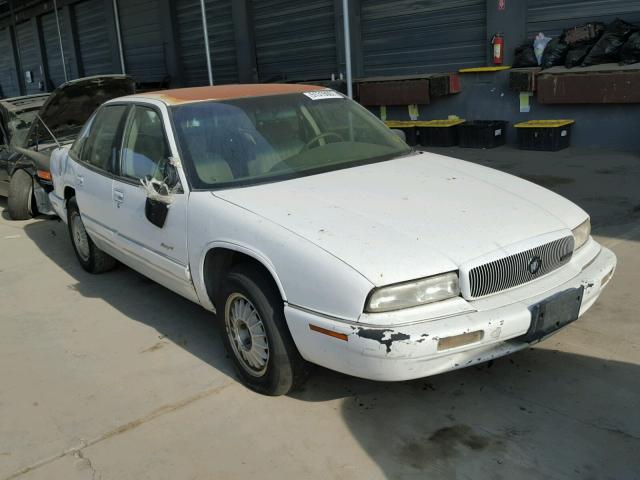 2G4WB52K5T1513930 - 1996 BUICK REGAL CUST WHITE photo 1