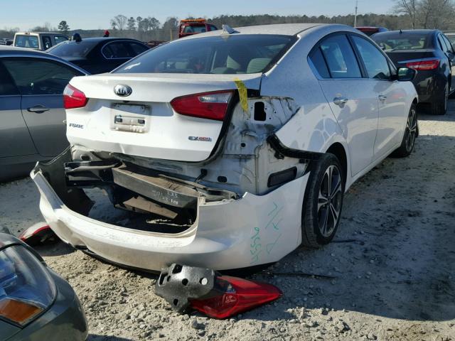 KNAFX4A89E5091651 - 2014 KIA FORTE EX WHITE photo 4