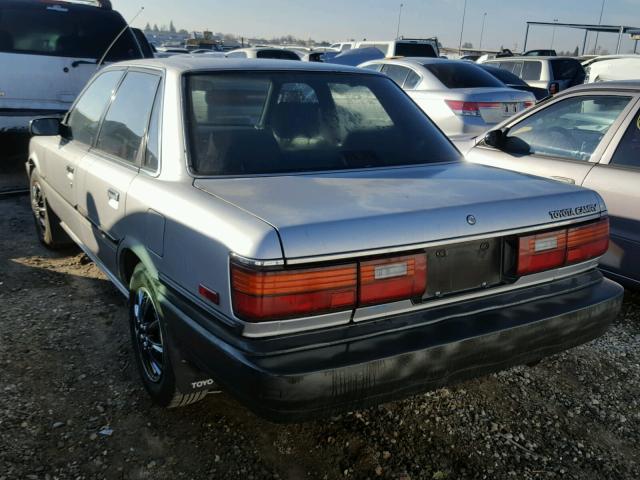 JT2SV21E1K3365300 - 1989 TOYOTA CAMRY DLX SILVER photo 3