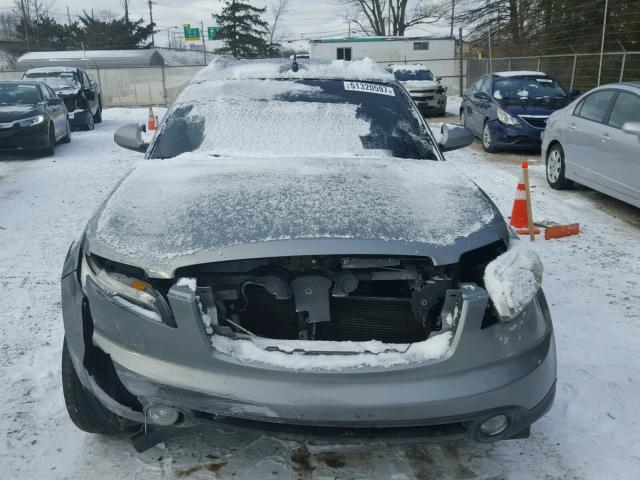 JNRAS08W74X219929 - 2004 INFINITI FX35 GRAY photo 9