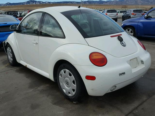 3VWBB61C1WM032666 - 1998 VOLKSWAGEN NEW BEETLE WHITE photo 3