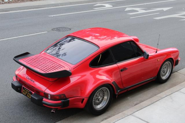 1105443 - 1968 PORSCHE 911 RED photo 3