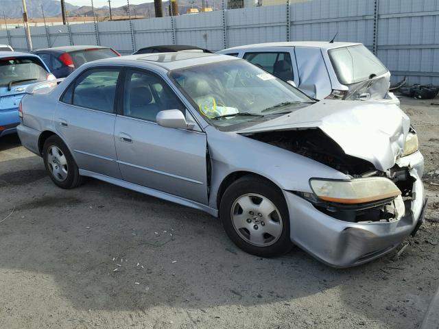 1HGCG16532A030965 - 2002 HONDA ACCORD EX SILVER photo 1