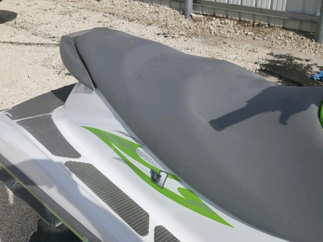 YAMA2458C616 - 2016 YAMAHA WAVERUNNER GREEN photo 6