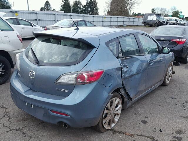 JM1BL1H64A1279219 - 2010 MAZDA 3 S BLUE photo 4