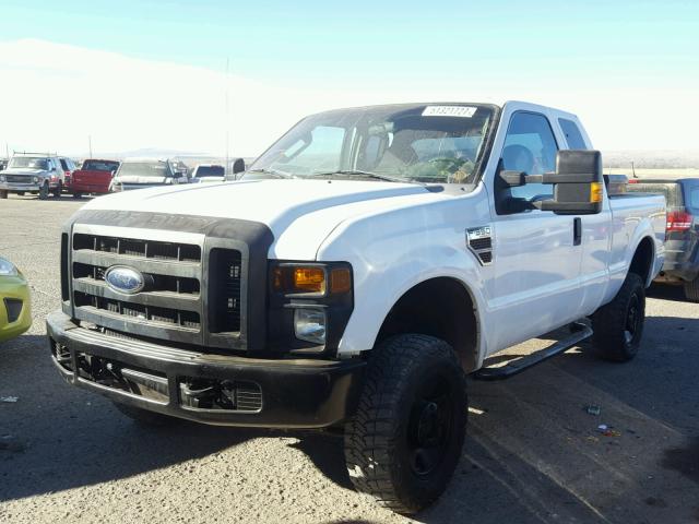 1FTSX31R08ED46082 - 2008 FORD F350 SRW S WHITE photo 2