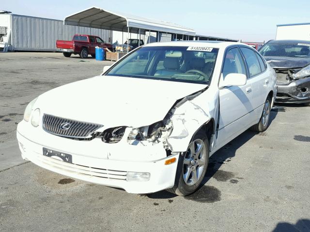 JT8BD69S120162189 - 2002 LEXUS GS 300 WHITE photo 2