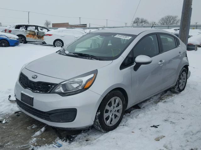 KNADM4A34E6394657 - 2014 KIA RIO LX SILVER photo 2