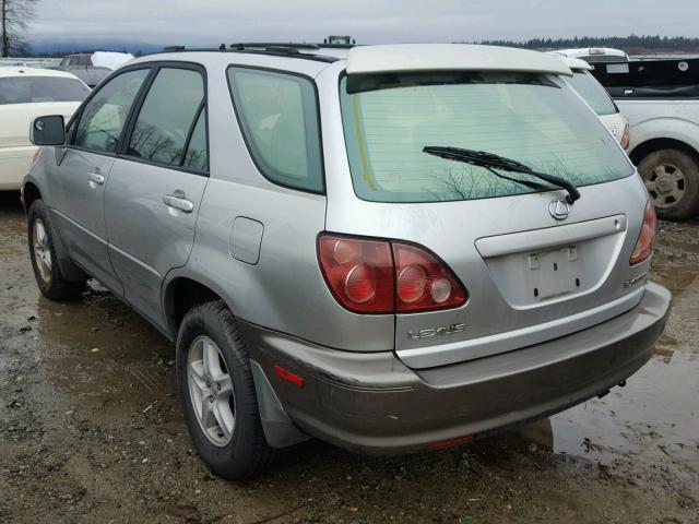 JT6HF10U8X0010318 - 1999 LEXUS RX 300 SILVER photo 3