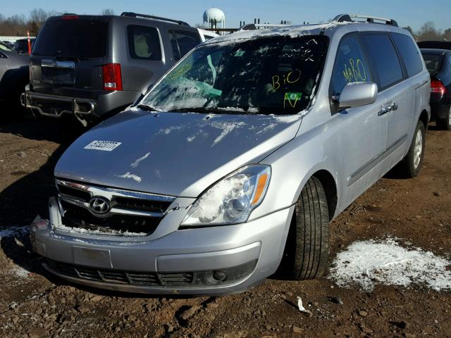 KNDMC233476014520 - 2007 HYUNDAI ENTOURAGE SILVER photo 2