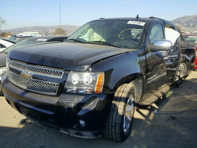 3GNEC32099G234455 - 2009 CHEVROLET AVALANCHE BLACK photo 2