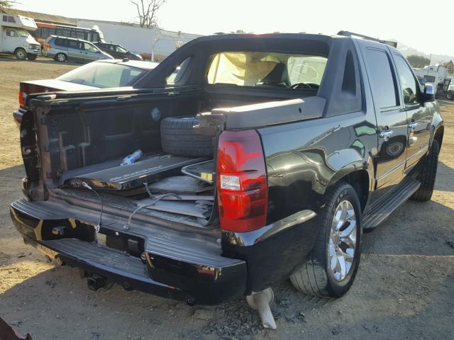 3GNEC32099G234455 - 2009 CHEVROLET AVALANCHE BLACK photo 4