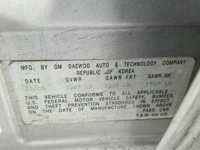 KL1TD66656B667098 - 2006 CHEVROLET AVEO BASE Күміс фото 10