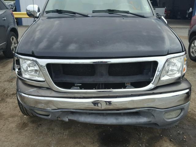 1FMRU17L8XLB27875 - 1999 FORD EXPEDITION BLACK photo 9