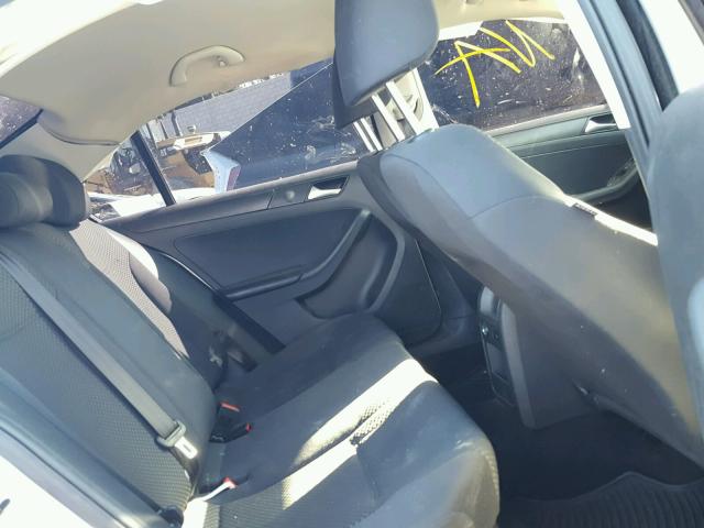 3VW2K7AJ8EM217283 - 2014 VOLKSWAGEN JETTA BASE 银色 照片 6