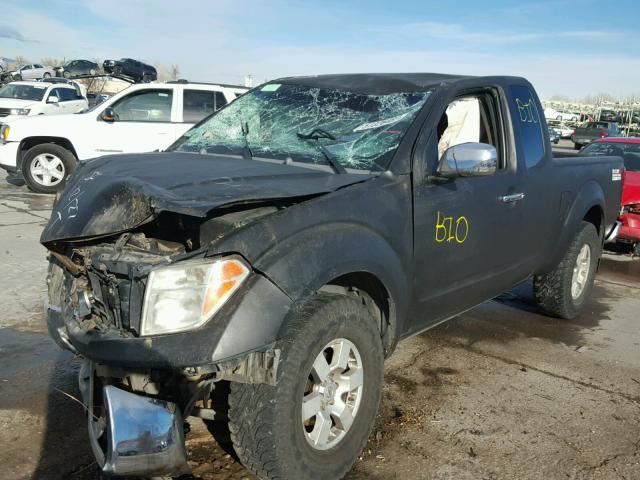 1N6AD06W65C447892 - 2005 NISSAN FRONTIER K GRAY photo 2