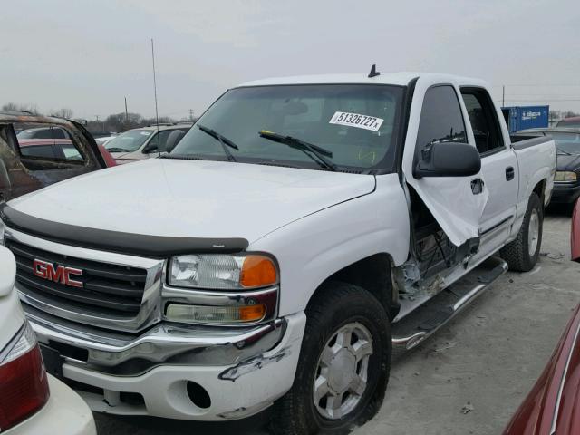 2GTEK13Z561332996 - 2006 GMC NEW SIERRA WHITE photo 2