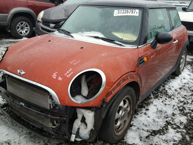 WMWSU3C58CT540590 - 2012 MINI COOPER ORANGE photo 2