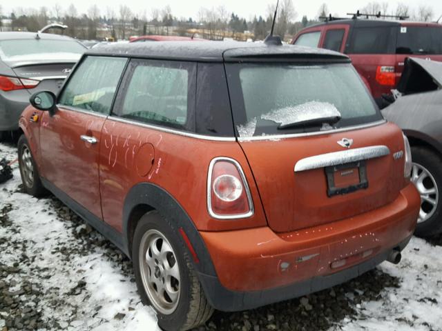 WMWSU3C58CT540590 - 2012 MINI COOPER ORANGE photo 3