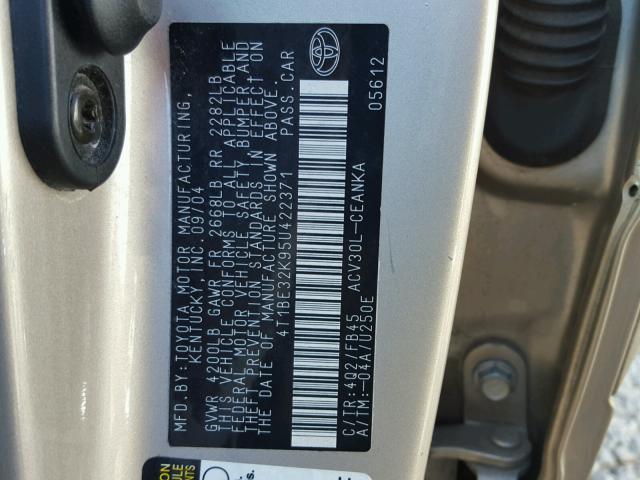 4T1BE32K95U422371 - 2005 TOYOTA CAMRY LE თაფლისფერი ფოტო 10