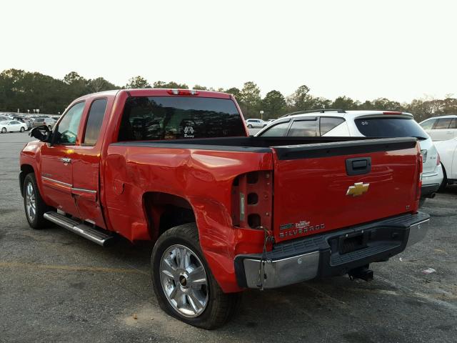 1GCRCSE05CZ296393 - 2012 CHEVROLET SILVERADO RED photo 3