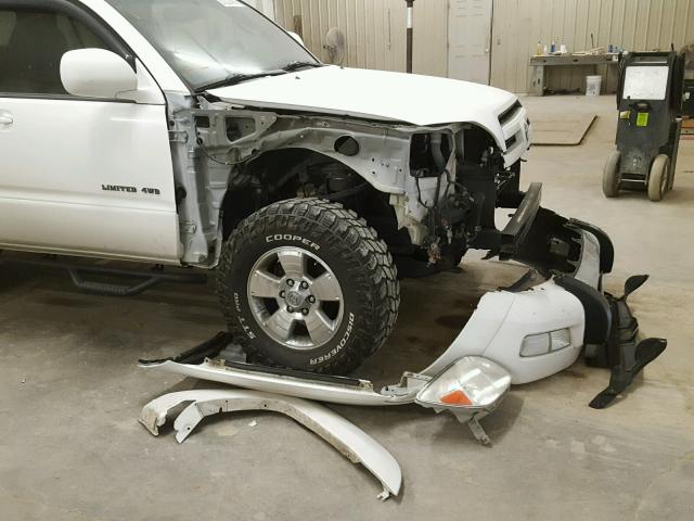 JTEBT17R440032901 - 2004 TOYOTA 4RUNNER LI WHITE photo 9