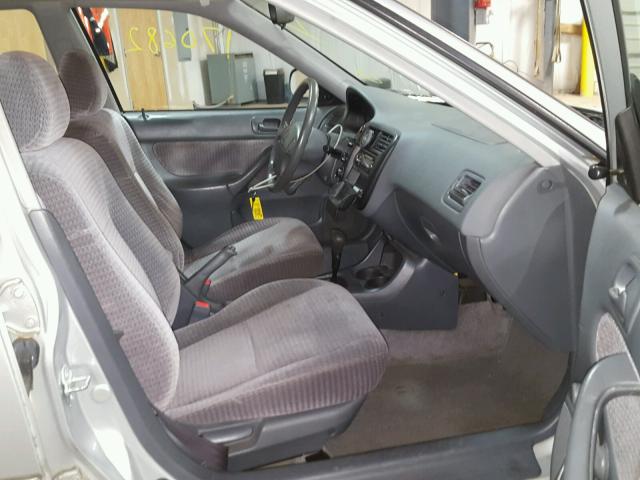 2HGEJ6615YH540586 - 2000 HONDA CIVIC BASE SILVER photo 5