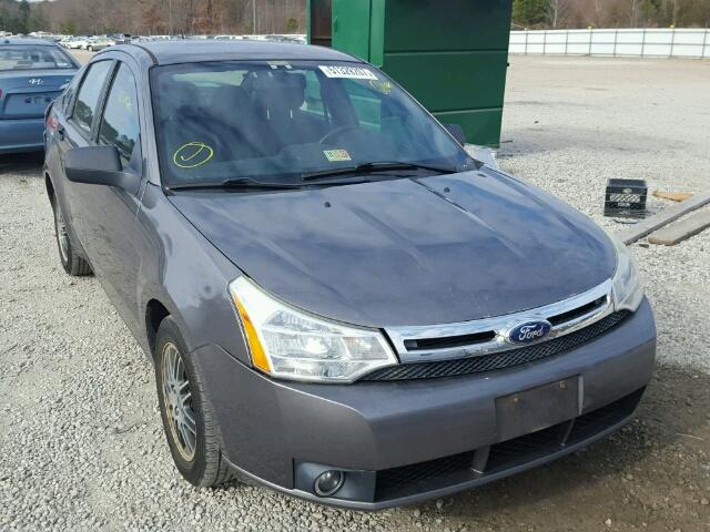 1FAHP3FN5BW160447 - 2011 FORD FOCUS SE GRAY photo 1